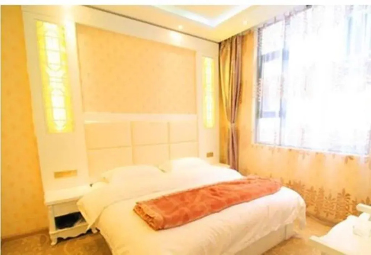 Mingge Busniess Hotel