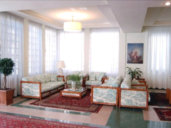 Hotel President