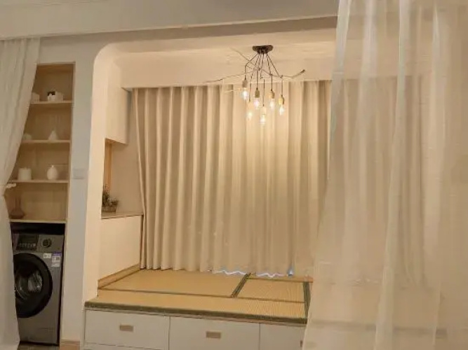 Apartment at first sight