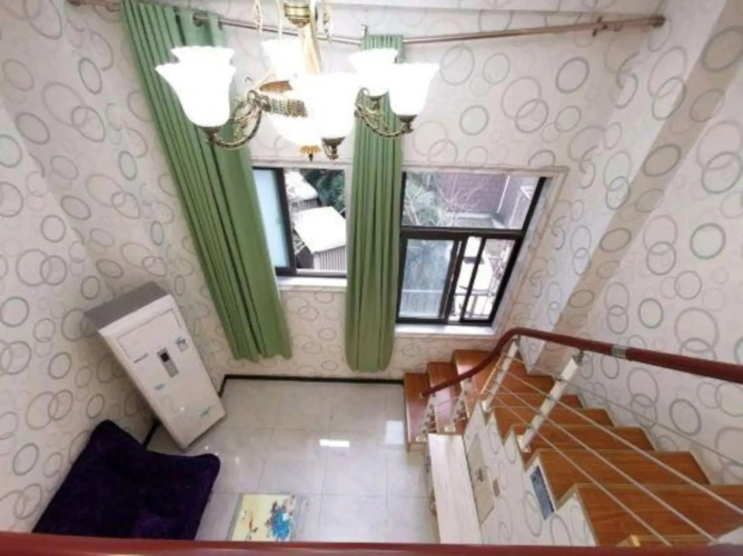 Leyi Apartment Hostel
