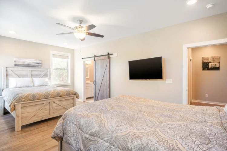 Guest rooms