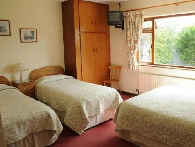 Broadlands B&B
