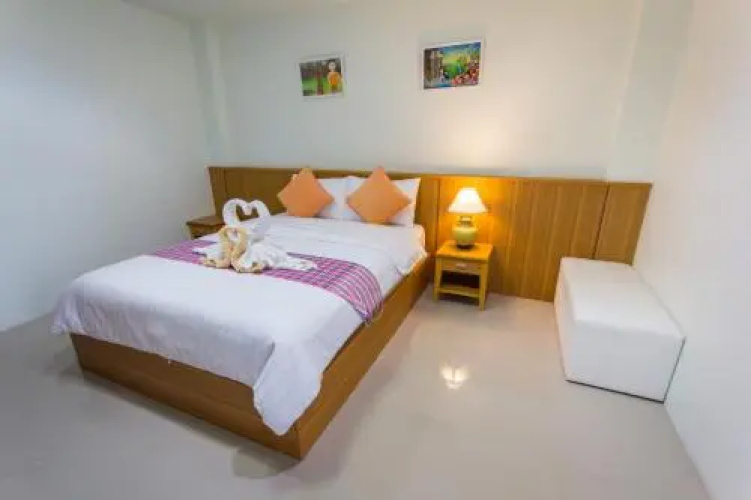 Thanya TARA