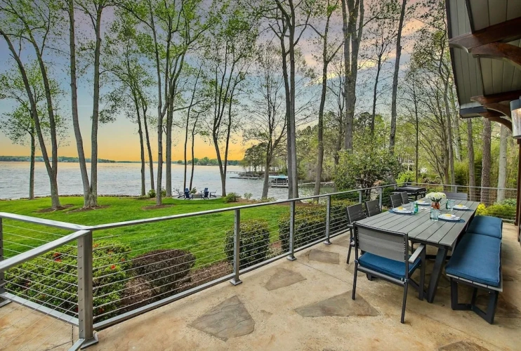 Cottage with balcony