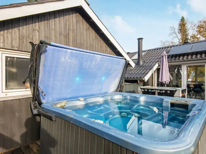 6 Person Holiday Home in Ebeltoft-by Traum
