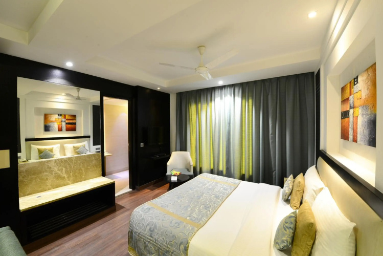 Hotel Chanchal Deluxe