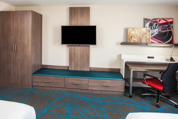 Twin Suite