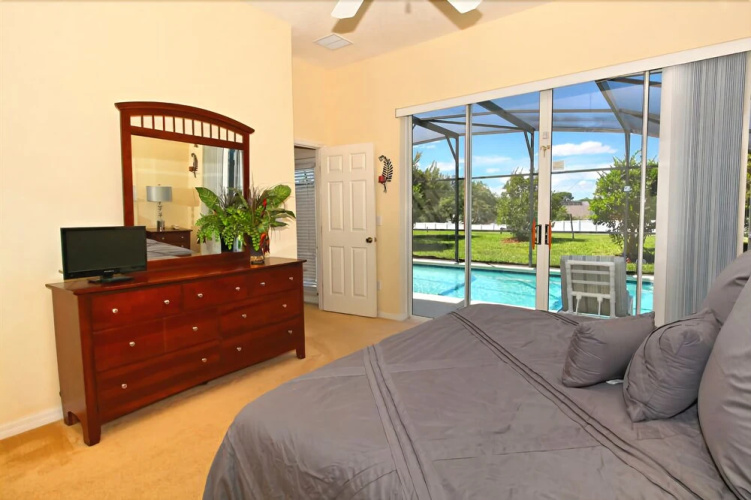 Glenbrook 1915 - Five Bedroom Villa