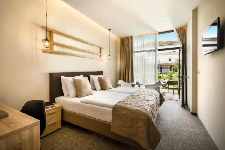Premium Family room