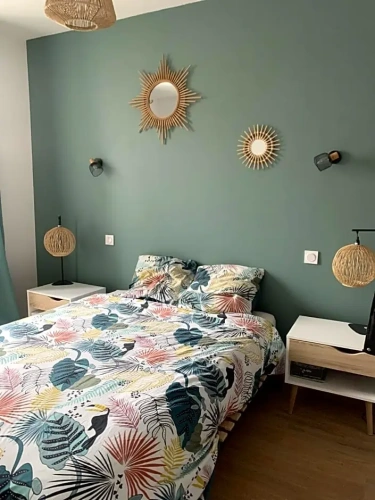 2 Bedrooms Apartment