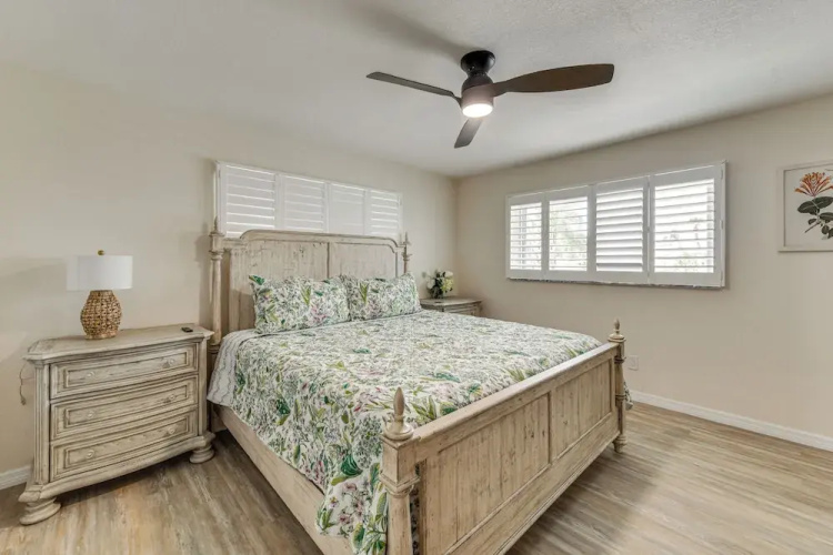 Private Pool w/ Canal Views: Apollo Beach Getaway