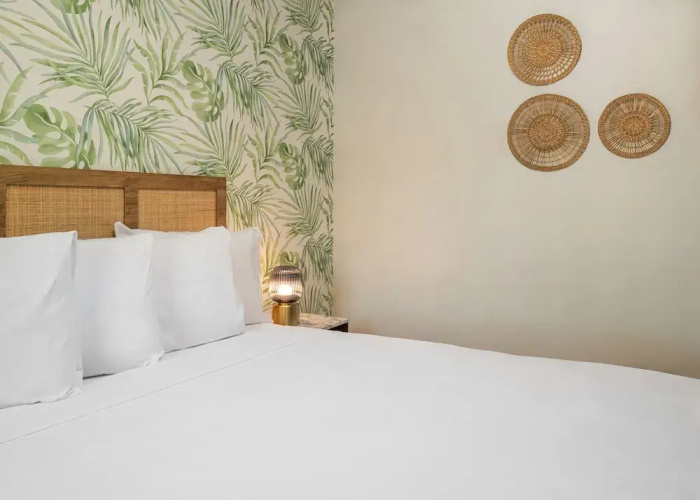 The LEEF Hotel
