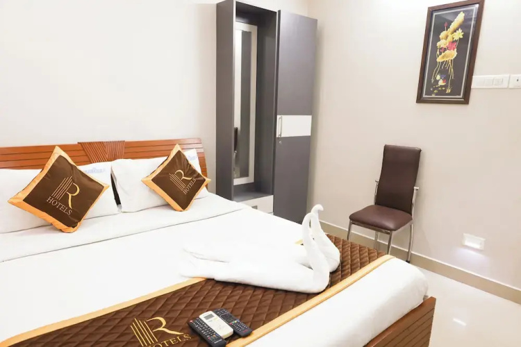 Rithikha Inn