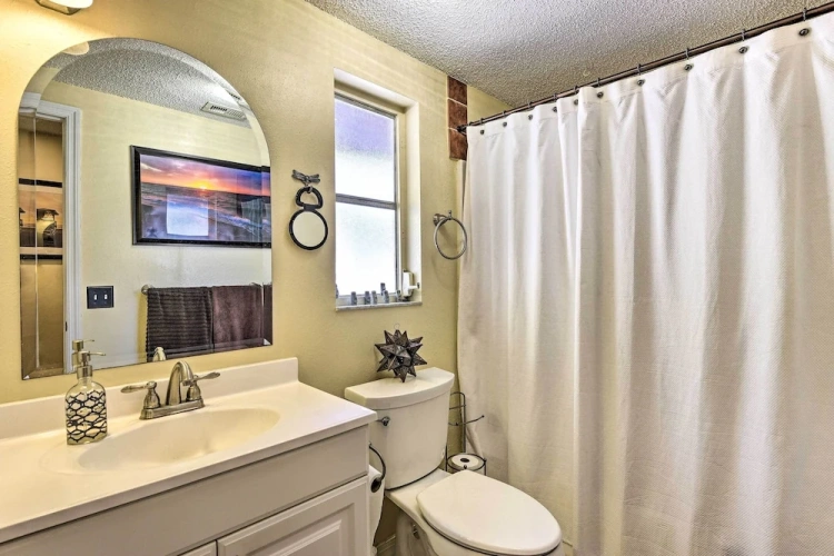 2 Bedrooms Cottage