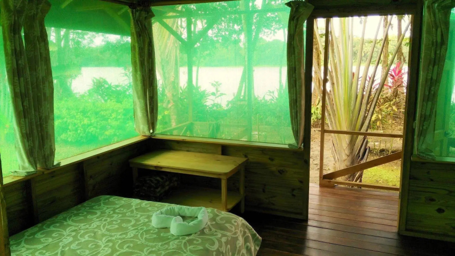 Lirio Lodge