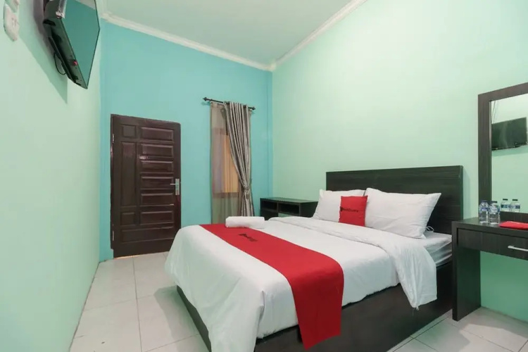 OYO 2229 Bunga Raya Residence