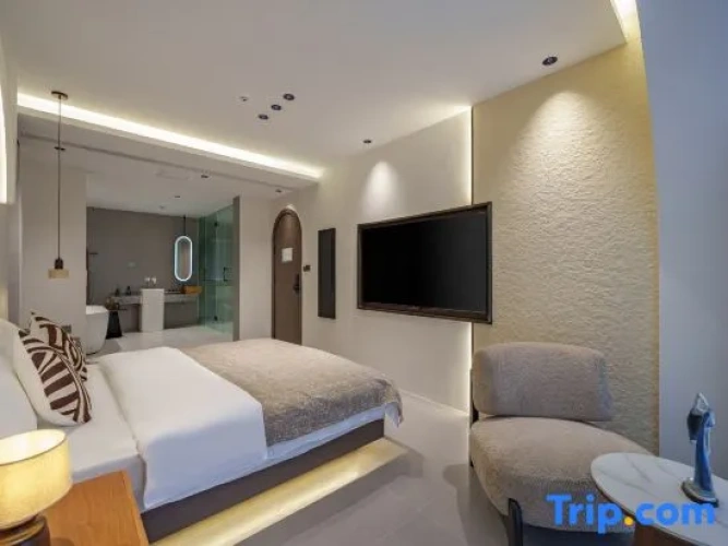 Deluxe Double room with view