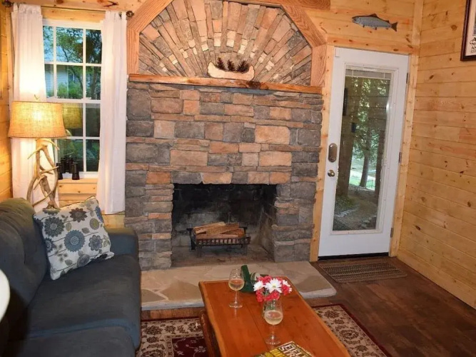 Long Mountain Lodge