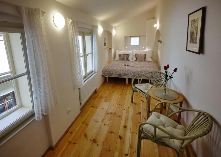 1 Bedroom Double Apartment