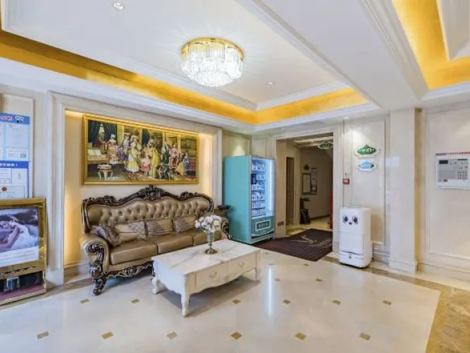 Vienna Classic Hotel (Eye of Tianjin Ancient Culture Street)