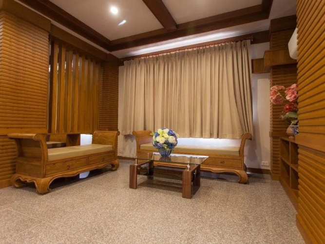 Muangchalearm Apartment