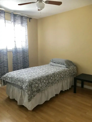 Central Edmonton Private Rooms