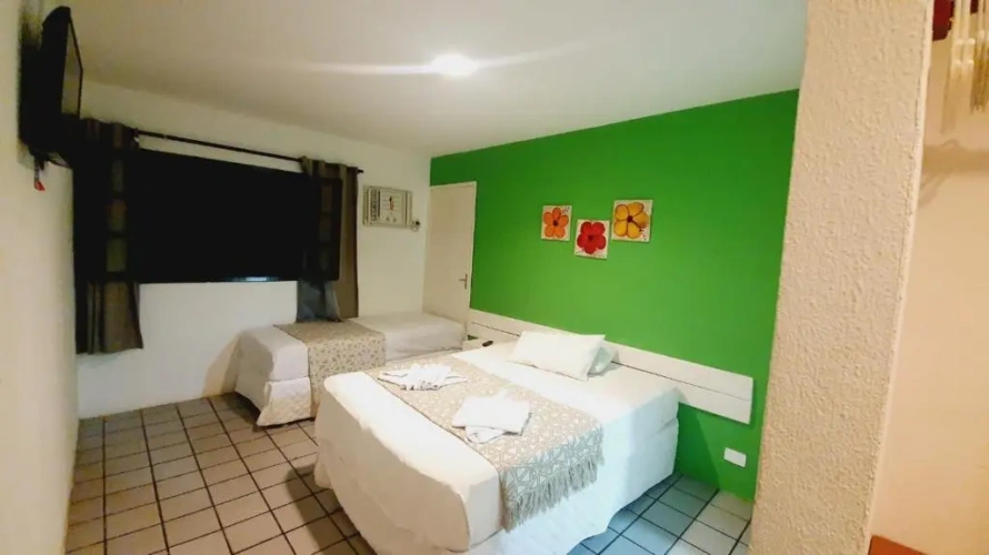 Standard Triple room