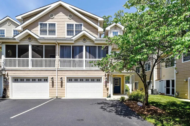 Rehoboth Avenue 506f - Dewey Beach, DE
