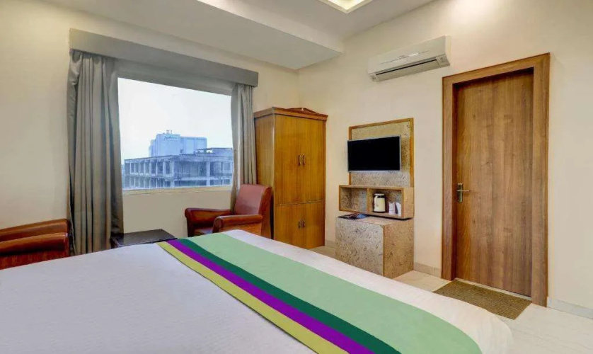Treebo C1 Taj Nirvana