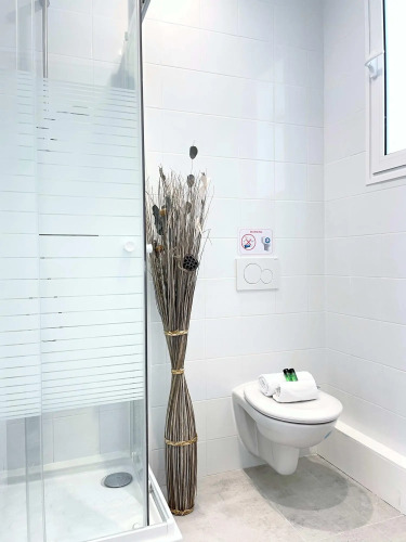 1611 - Montparnasse best value - Image 10