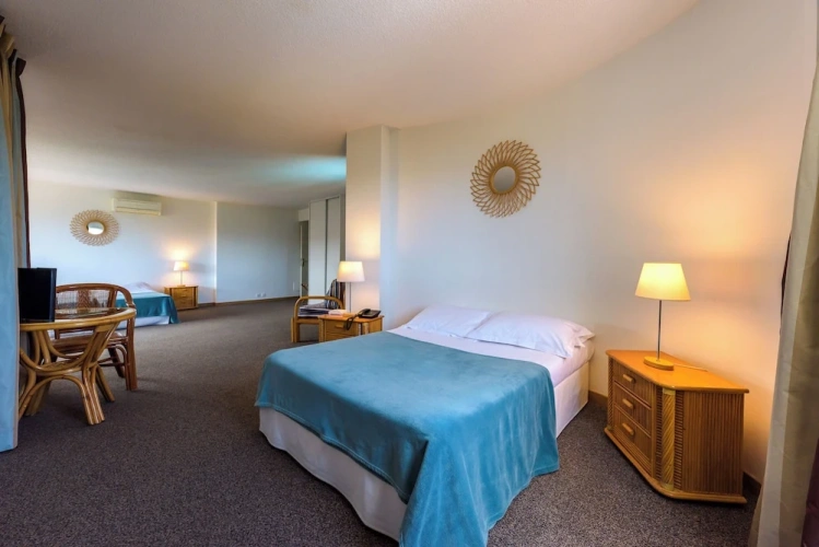 Standard Quadruple room with balcony