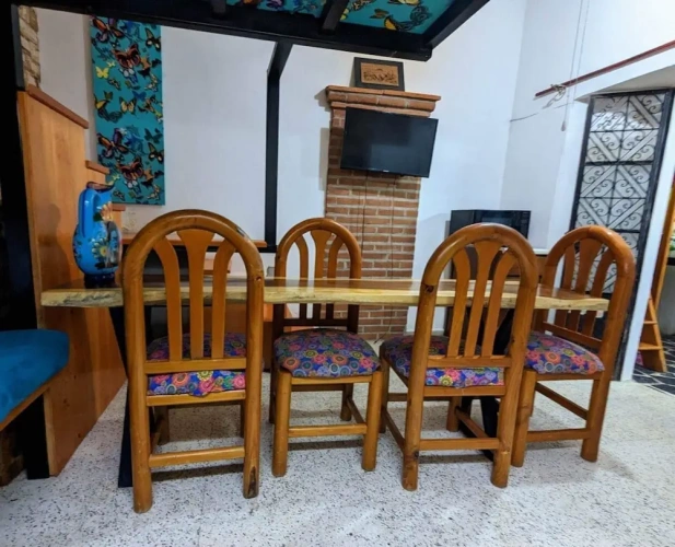 Standard Quadruple Family room