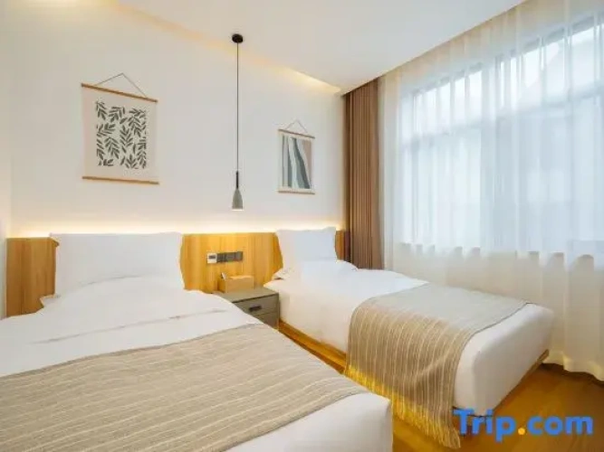 Twin Suite