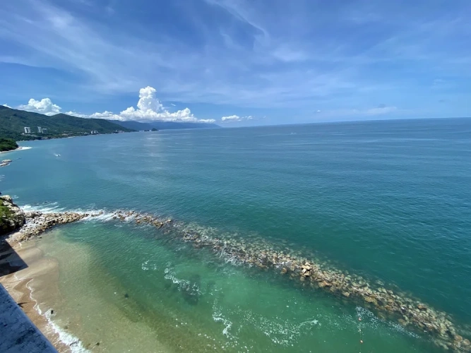 1 Bedroom Apartment oceanfront