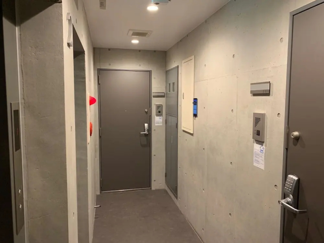 SALON Shibuya 4B