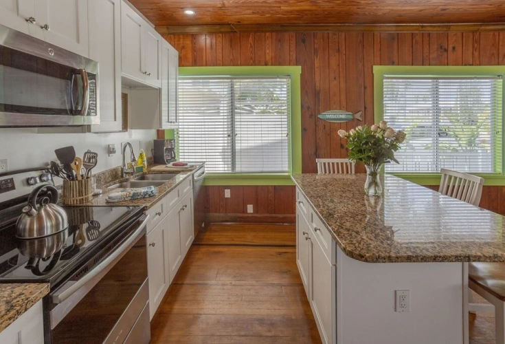 3 Bedrooms Standard Triple Family room