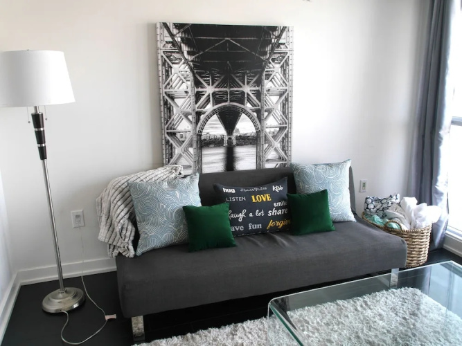 1BR Great Location Spectacular View