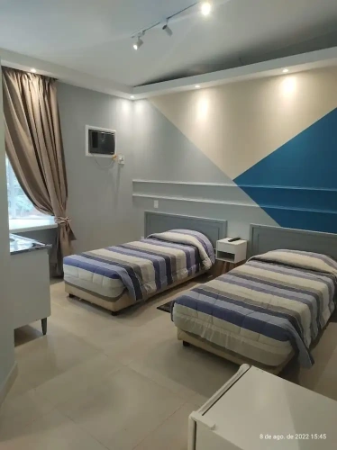 Business Double Studio