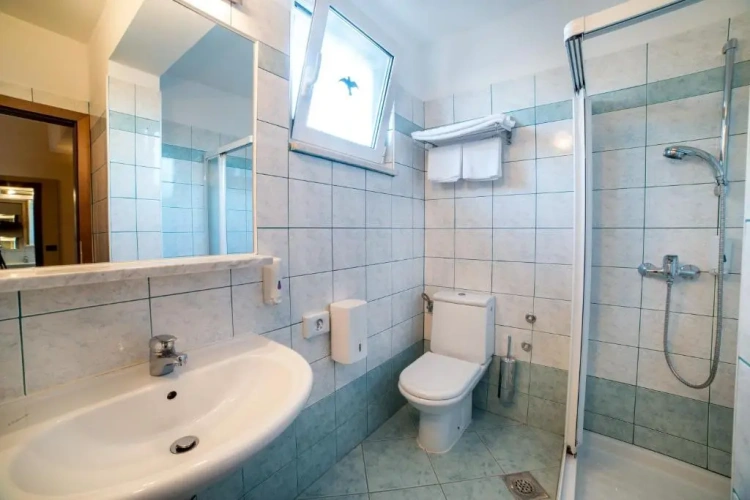 Economy Twin room