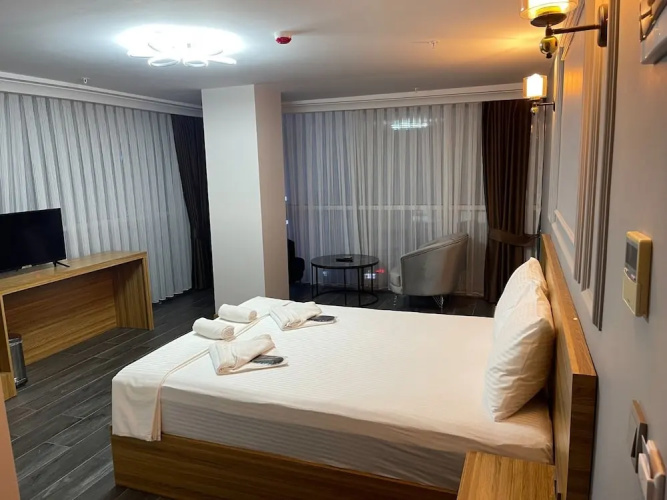 Waves Hotel