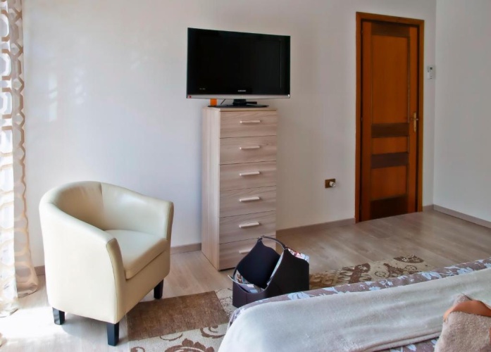 2 Bedrooms Suite