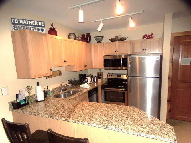 2 Bedrooms Apartment