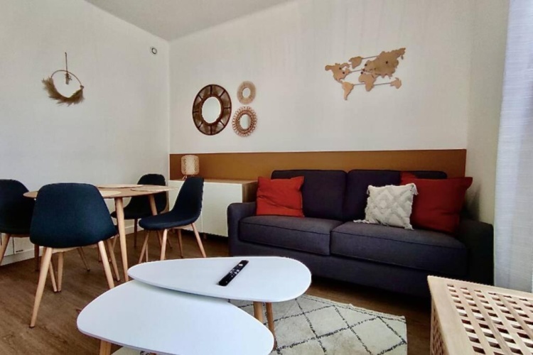 1 Bedroom Apartment
