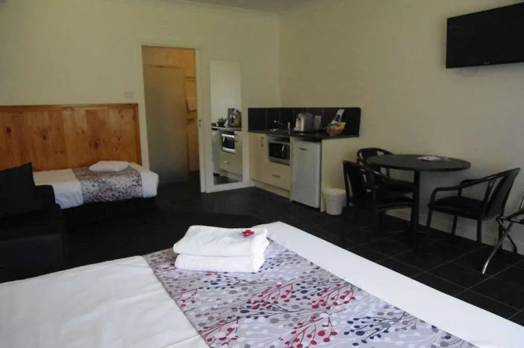 Best Western Hamilton Lakeside