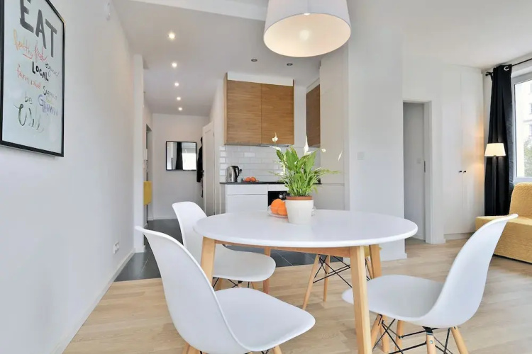 Apartment Plac Dabrowskiego 7