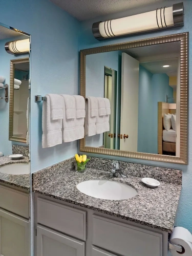 2 Bedrooms Quadruple Suite