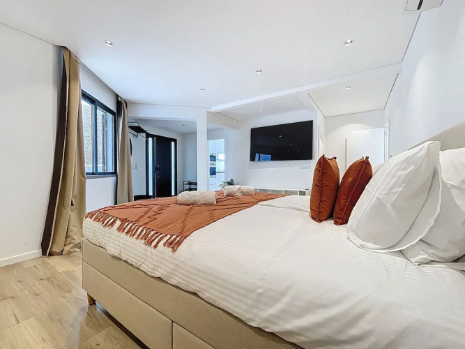 Breeze House 2 by Atlantic Holiday