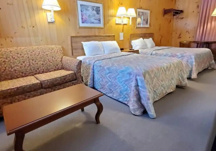 Red Ranch Motel