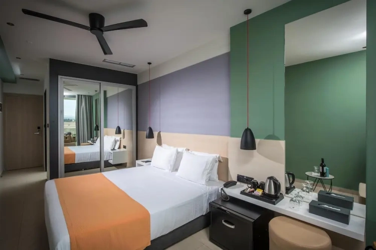 Superior Double room with balcony