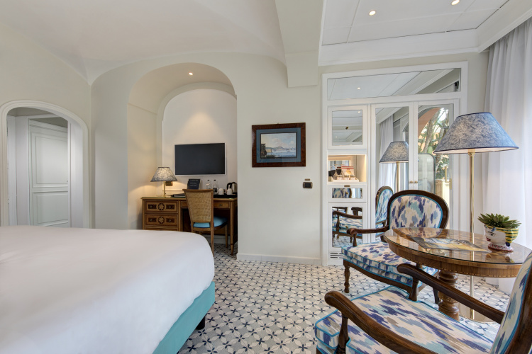 Grand Hotel Royal photo 16